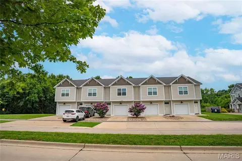 2020 Walden Blvd, Cape Girardeau, MO 63701