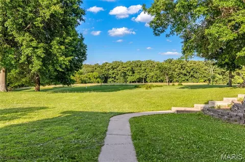 Exterior - 794 Linns Mill Rd, Troy, MO 63379 photo 6 of 17