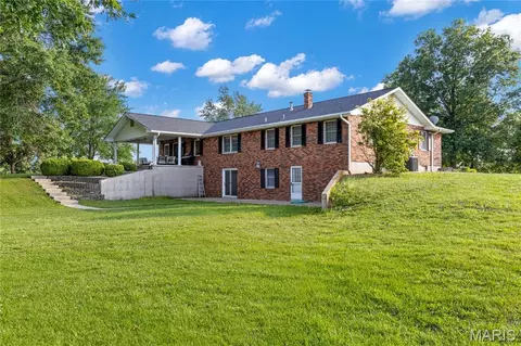 Exterior - 794 Linns Mill Rd, Troy, MO 63379 photo 12 of 17
