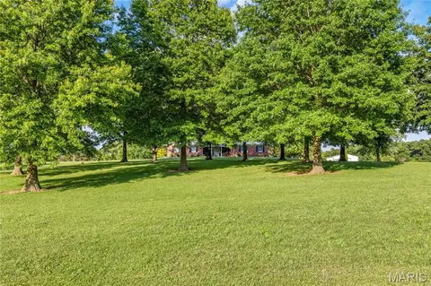 Exterior - 794 Linns Mill Rd, Troy, MO 63379 photo 2 of 17