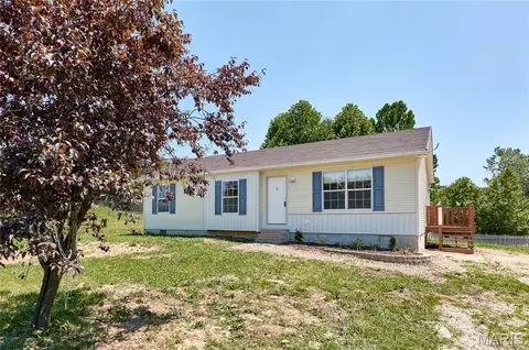 360 Julie Ct, Elsberry, MO 63343