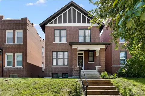 3134 Halliday Ave, Saint Louis, MO 63118