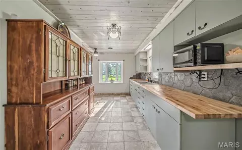 Kitchen - 12375 County Road 7130, Rolla, MO 65401 photo 1 of 2
