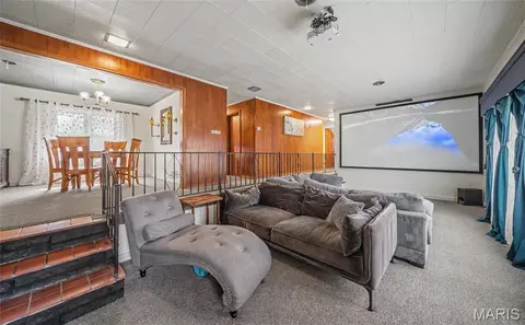 Living - 12375 County Road 7130, Rolla, MO 65401 photo 1 of 2