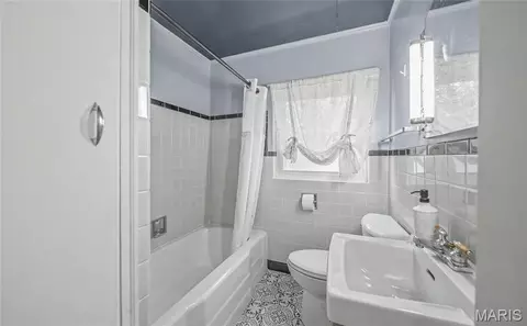 Bath - 12375 County Road 7130, Rolla, MO 65401 photo 4 of 5