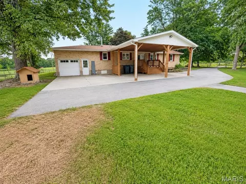 Exterior - 15 Quarry Rd, Troy, MO 63379 photo 4 of 4