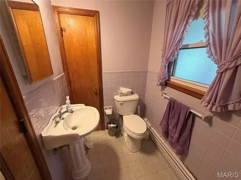 Bath - 15 Quarry Rd, Troy, MO 63379 photo 1 of 3