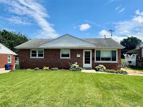 10940 Tesson Ferry Rd, Saint Louis, MO 63123