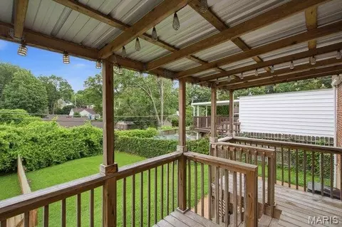 Exterior - 7262 Mackenzie Rd, Affton, MO 63123 photo 7 of 11