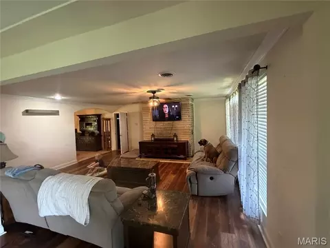 2707 N Service Rd, Saint Clair, MO 63077 photo 3