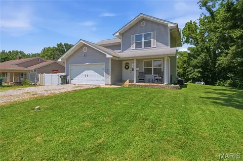 619 W Saint Louis St, Columbia, IL 62236