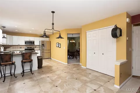 Kitchen - 1504 Englebrook Dr, Wildwood, MO 63011 photo 2 of 2