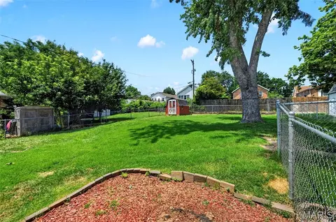 9313 Aster Ave, Affton, MO 63123 photo 32