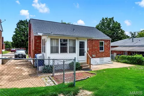 9313 Aster Ave, Affton, MO 63123 photo 36