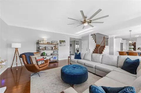 Living - 2703 Angle Gate Cir, O'fallon, MO 63368 photo 3 of 5