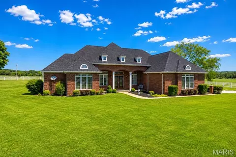 Exterior - 11447 Highway D, Dixon, MO 65459 photo 5 of 12
