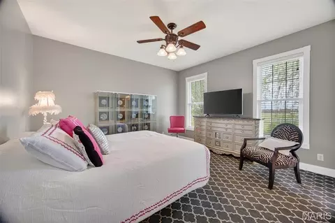 Bedroom - 11447 Highway D, Dixon, MO 65459 photo 1 of 7