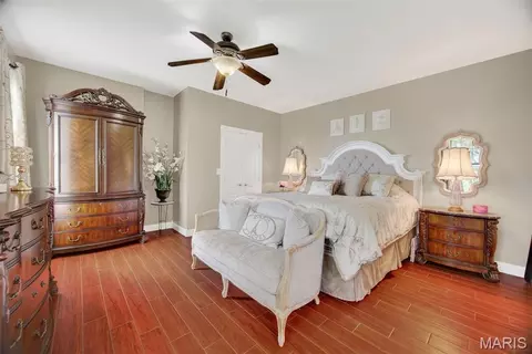 Bedroom - 11447 Highway D, Dixon, MO 65459 photo 3 of 7