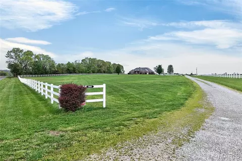 Exterior - 11447 Highway D, Dixon, MO 65459 photo 1 of 12