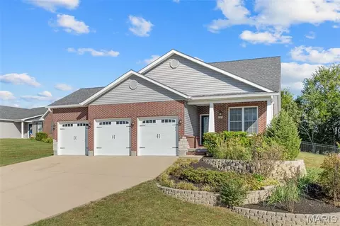 Exterior - 242 Millstone Ct, Washington, MO 63090 photo 5 of 5