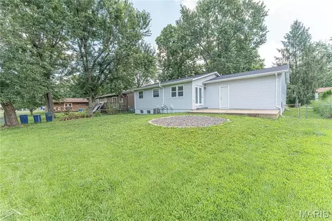 Exterior - 1405 Birch Dr, Pacific, MO 63069 photo 2 of 7