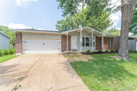 Exterior - 1405 Birch Dr, Pacific, MO 63069 photo 7 of 7