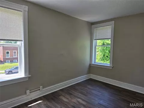 Bedroom - 4555 S Compton Ave, Saint Louis, MO 63111 photo 1 of 5