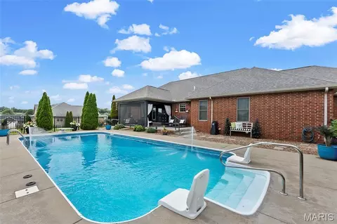 Exterior - 1561 Chimney Spring Ct, Jackson, MO 63755 photo 8 of 15