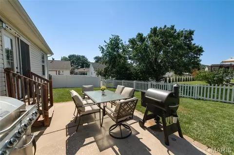 Exterior - 4 Tomahawk Ct, O'fallon, MO 63366 photo 7 of 7
