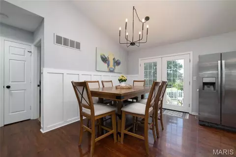 Dining - 4 Tomahawk Ct, O'fallon, MO 63366 photo 2 of 3