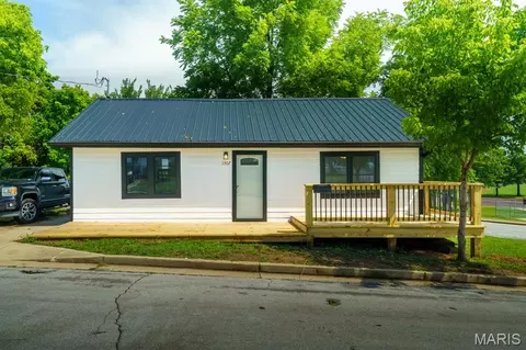 Exterior - 1307 Gulf Ave, Rolla, MO 65401 photo 2 of 7