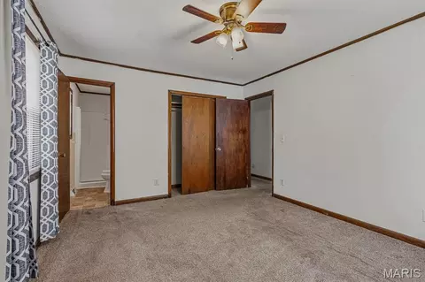 Bedroom - 205 S Lunbeck Ave, Gideon, MO 63848 photo 3 of 4