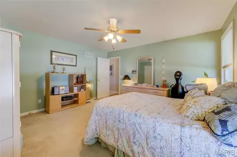 Bedroom - 1236 Saint Matthew Ave, O'fallon, MO 63366 photo 2 of 4