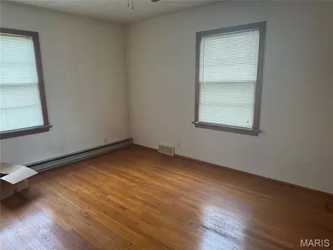 Bedroom - 105 E Main St, Steeleville, IL 62288 photo 1 of 3