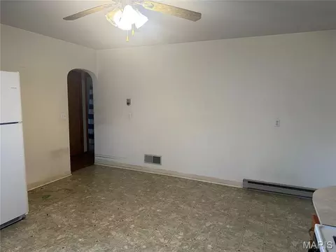 Living - 105 E Main St, Steeleville, IL 62288 photo 3 of 3