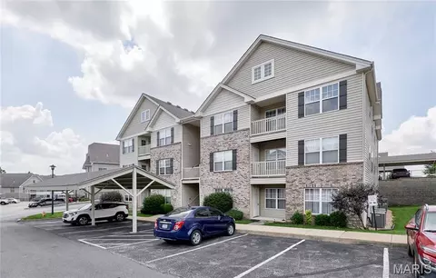 Exterior - 532 Bramblett Hls, O'fallon, MO 63366 photo 3 of 4