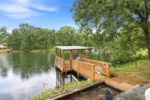 Exterior - 10150 Demick Dr, Mineral Point, MO 63660 photo 2 of 15