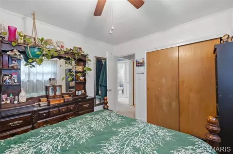 Bedroom - 10150 Demick Dr, Mineral Point, MO 63660 photo 2 of 6