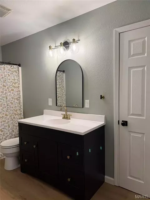 807 E Jefferson St, Jackson, MO 63755 photo 8