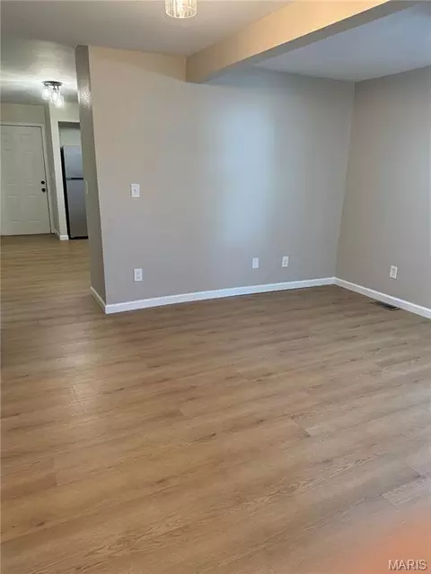 807 E Jefferson St, Jackson, MO 63755 photo 5