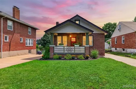 2440 Northland Ave, Saint Louis, MO 63114
