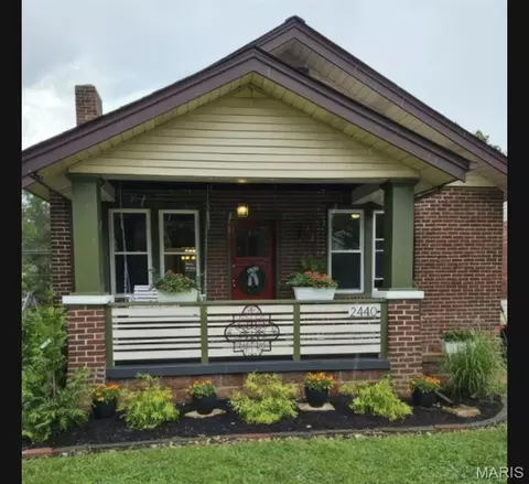 2440 Northland Ave, Saint Louis, MO 63114