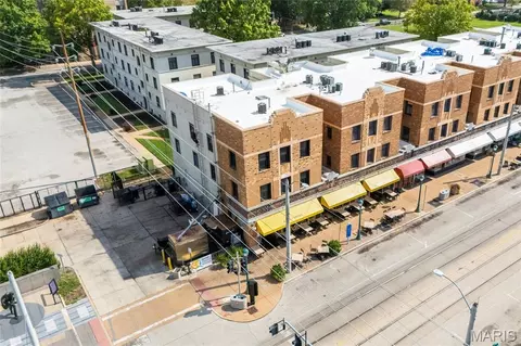 603 Westgate Ave #603D, University City, MO 63130