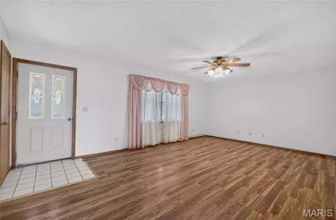16985 Link Dr, Saint Robert, MO 65584 photo 10