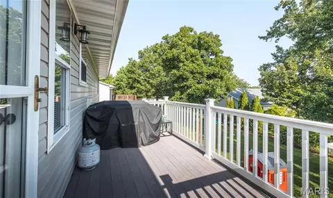 Exterior - 505 Silver Leaf Ln, Rolla, MO 65401 photo 4 of 10