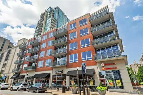 9 N Euclid Ave #604, Saint Louis, MO 63108