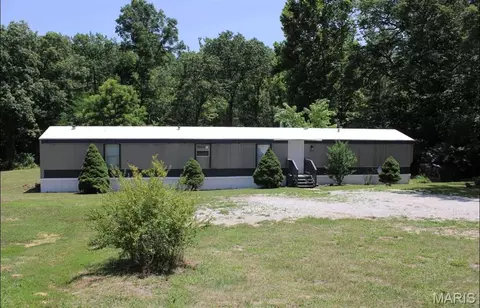 600 Oakmont Dr, Lonedell, MO 63060