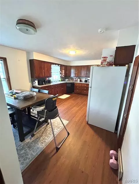 Kitchen - 303 Davis, Ava, IL 62907 photo 1 of 1