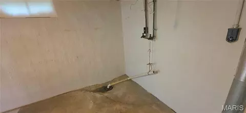 Other - 2432 State St, Chester, IL 62233 photo 9 of 18