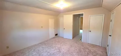 Bedroom - 2432 State St, Chester, IL 62233 photo 9 of 12